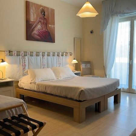 B&B Eremes Cuneo Exterior photo